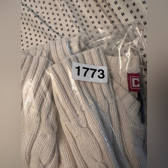 Cream Cable Knit Sweater Logo Preppy Vest Large 14/16 #1773 - Picture 5 of 5